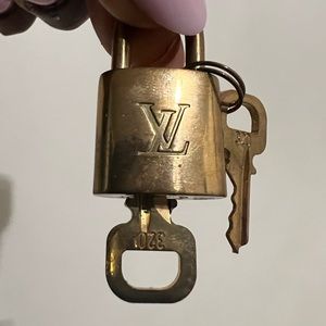 - Authentic Louis lock and key number 320